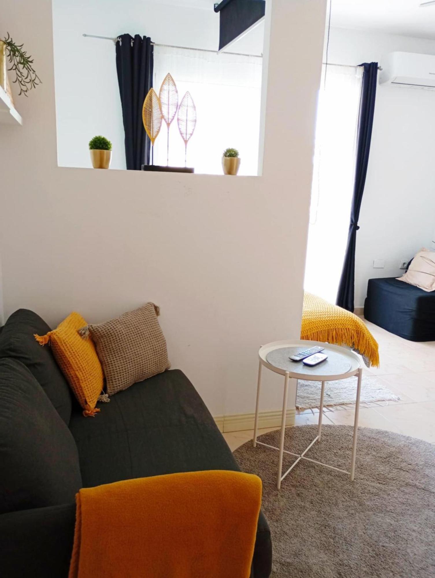 Lasal Apartment *
